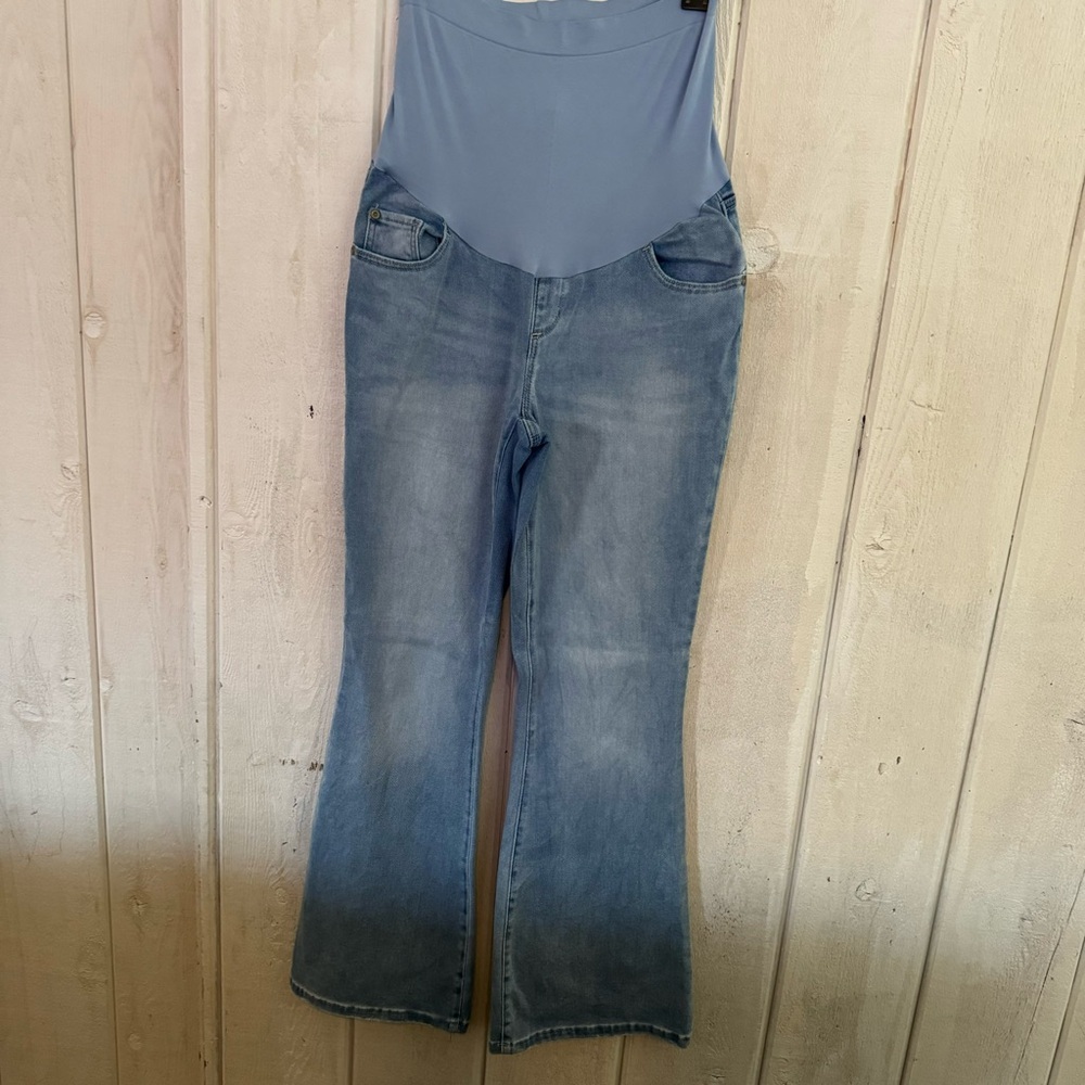 Sonoma Maternity Size 8 Light Blue Boot Cut Jeans